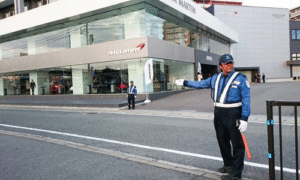 車両展示会警備